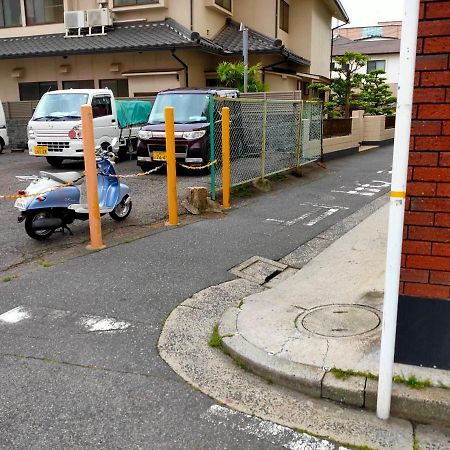West Crab Base Villa Hiroshima Exterior photo
